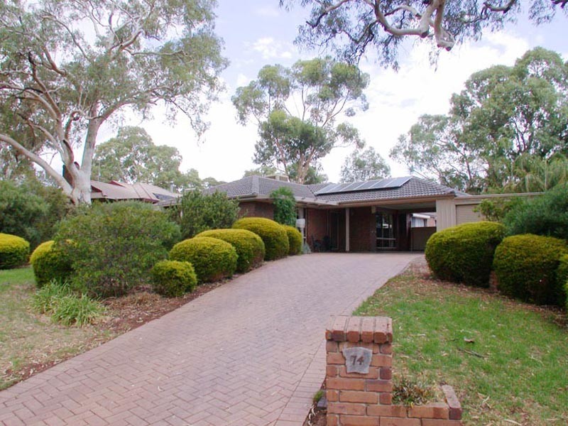 74 Spriggs Road, Onkaparinga Hills SA 5163