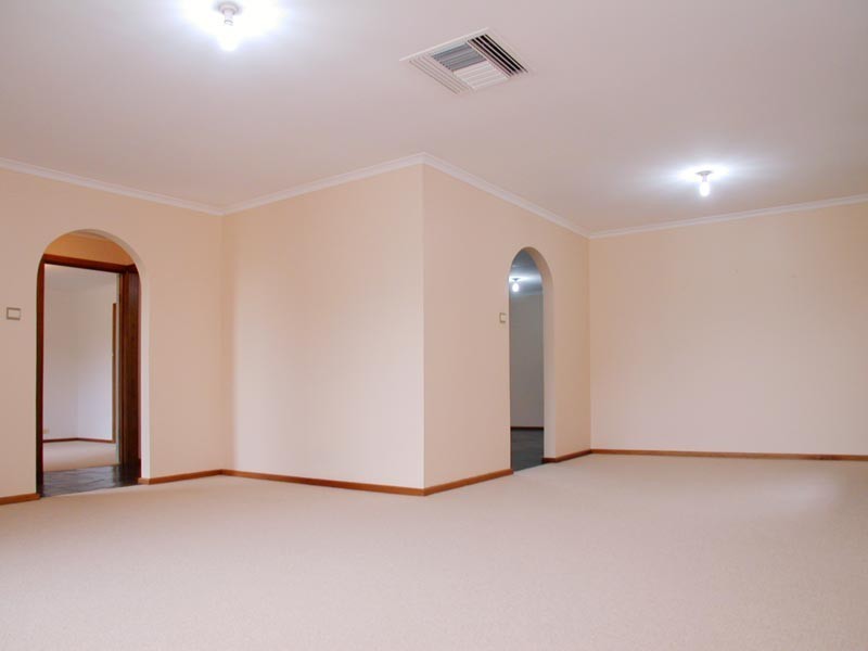 6 Marley Court, Woodcroft SA 5162