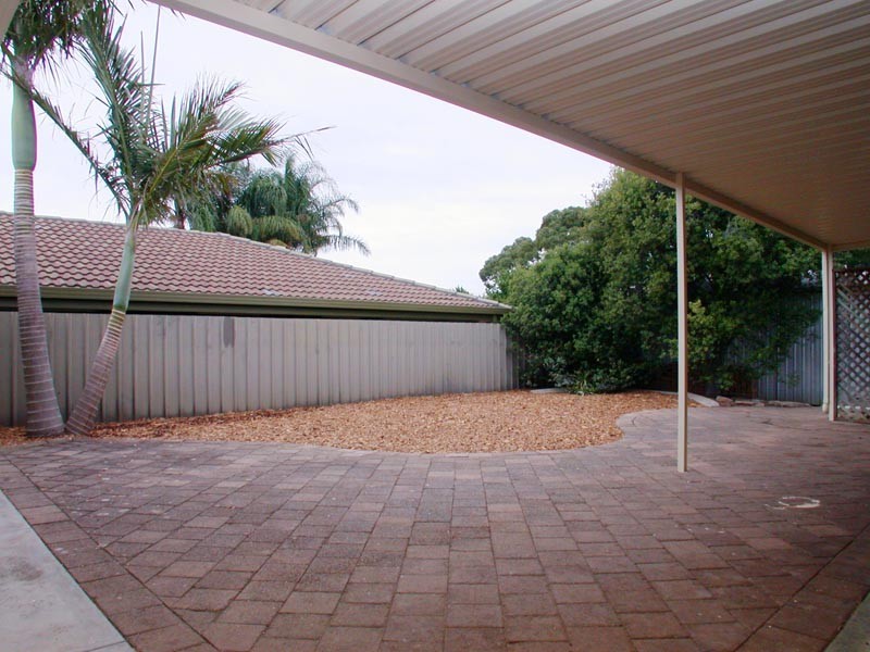 6 Marley Court, Woodcroft SA 5162