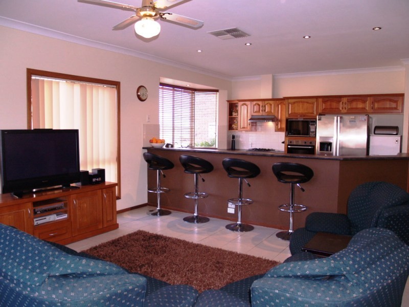 36 Marla Crescent, Noarlunga Downs SA 5168