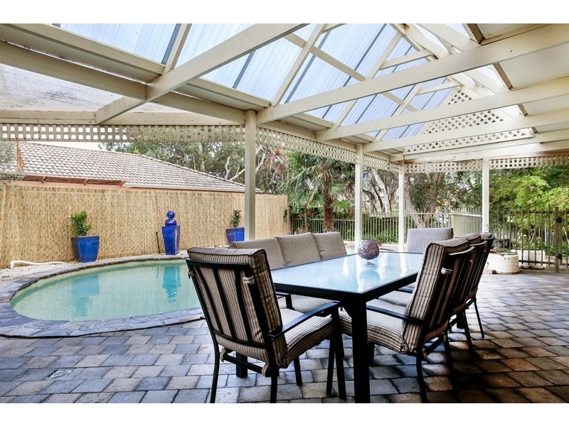 17 Furioso Drive, Woodcroft SA 5162