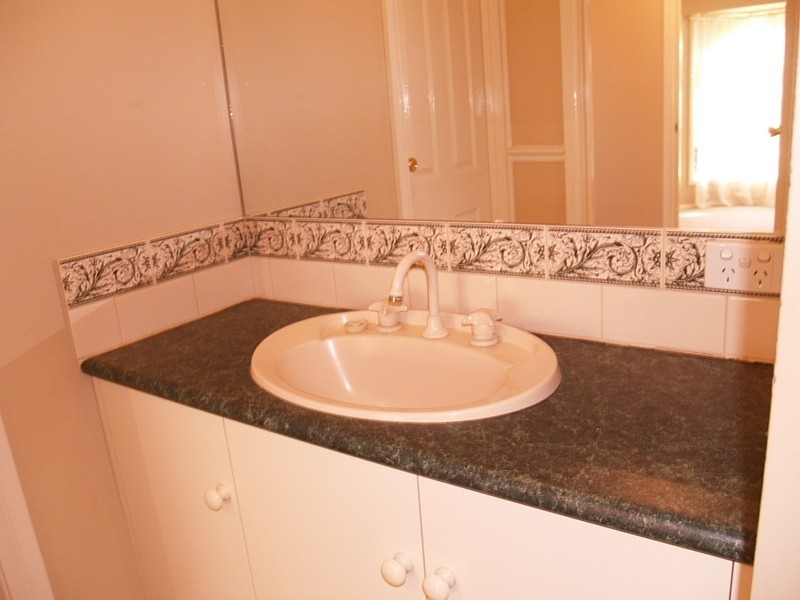 3 Gabriella Victoria Avenue, Woodcroft SA 5162