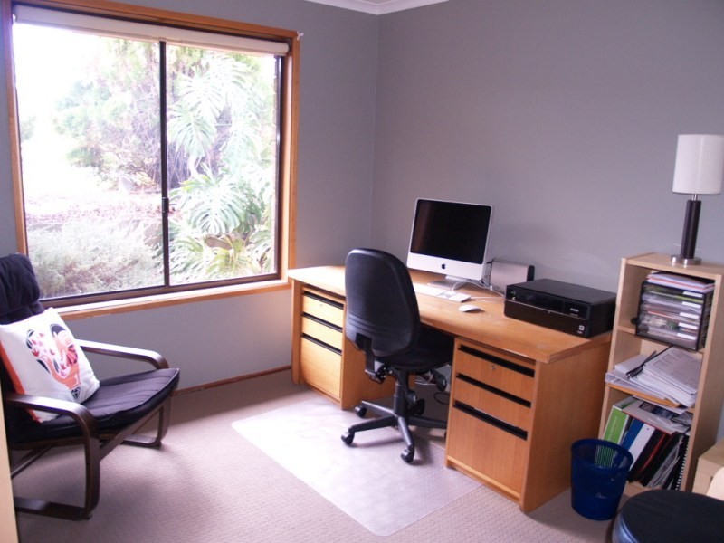 10 Lyons Circuit, Trott Park SA 5158