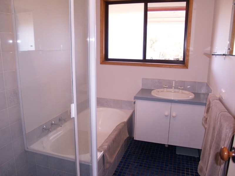 10 Lyons Circuit, Trott Park SA 5158