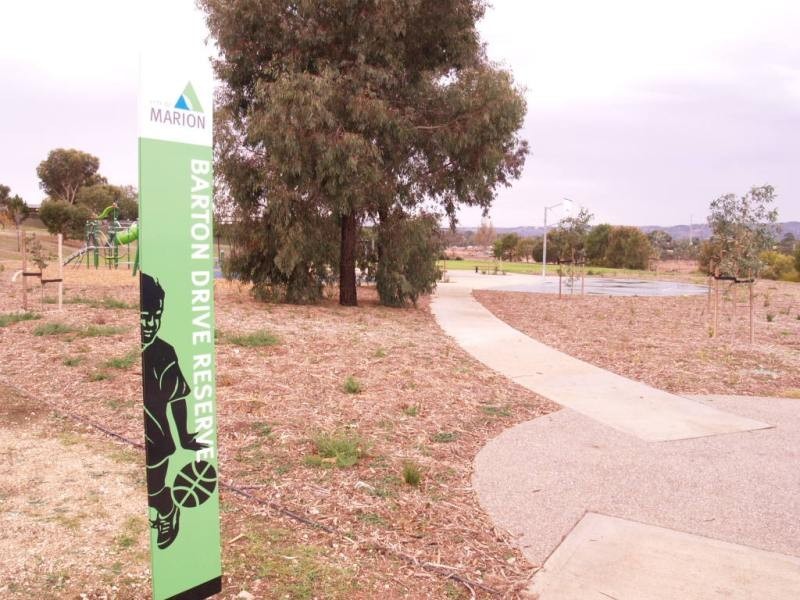 10 Lyons Circuit, Trott Park SA 5158