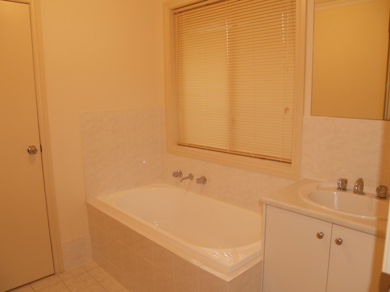 2/5 Kalisz Court, Noarlunga Downs SA 5168