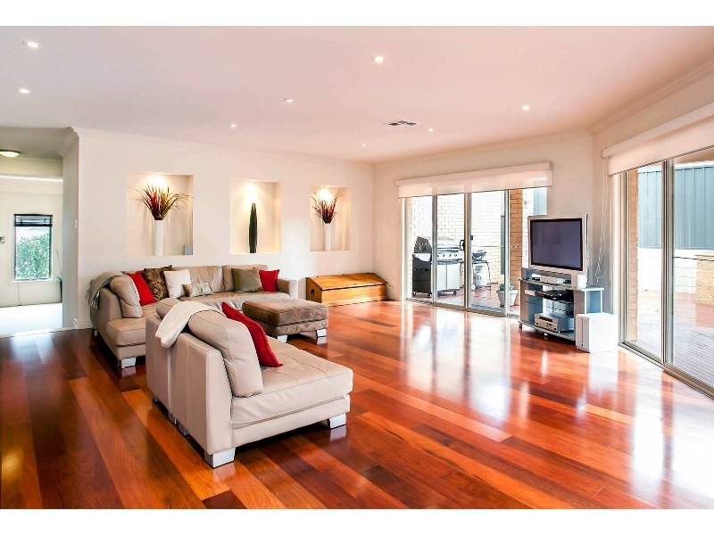 12 Norfolk Street, Flagstaff Hill SA 5159