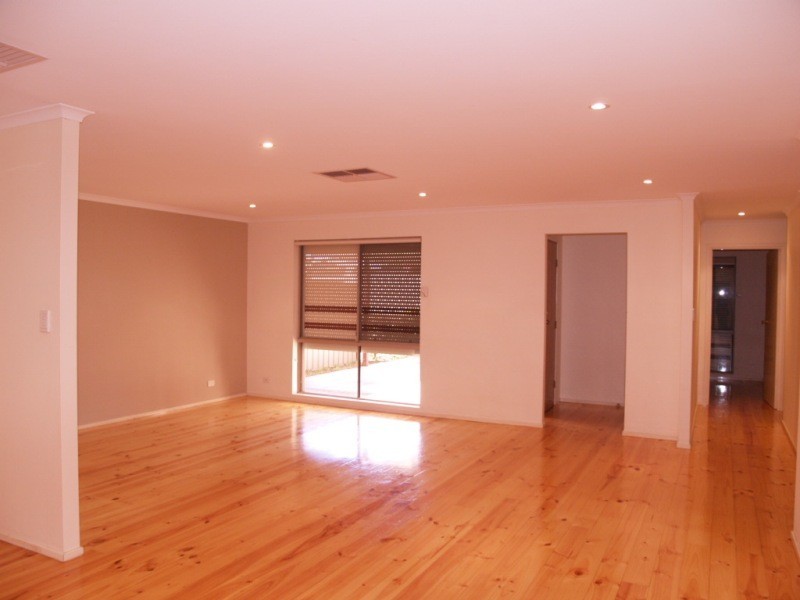 77 Baume Circuit, Old Reynella SA 5161