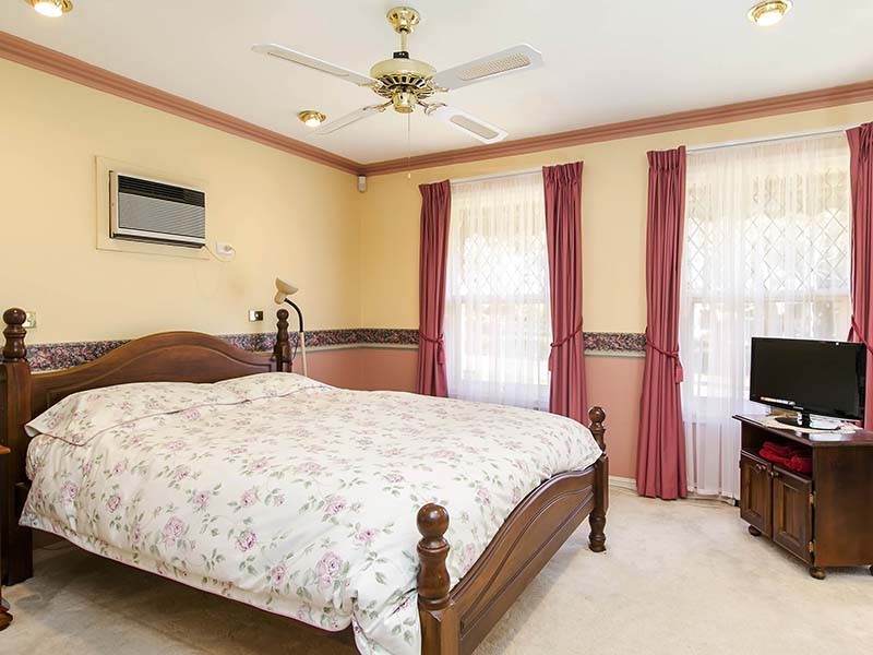 10 Martinique Drive, Seaford Rise SA 5169