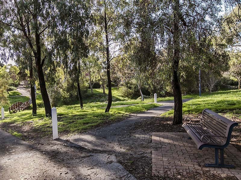 10 Martinique Drive, Seaford Rise SA 5169