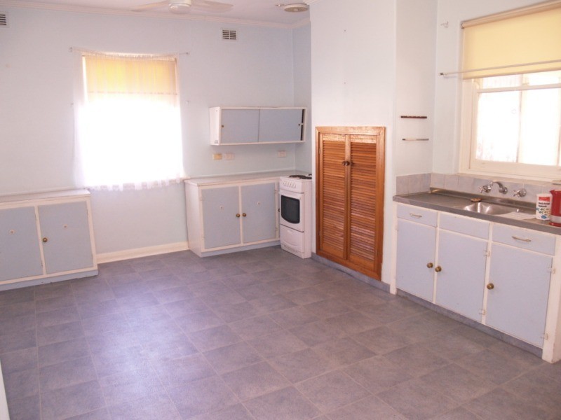 24 Parry Avenue, Somerton Park SA 5044