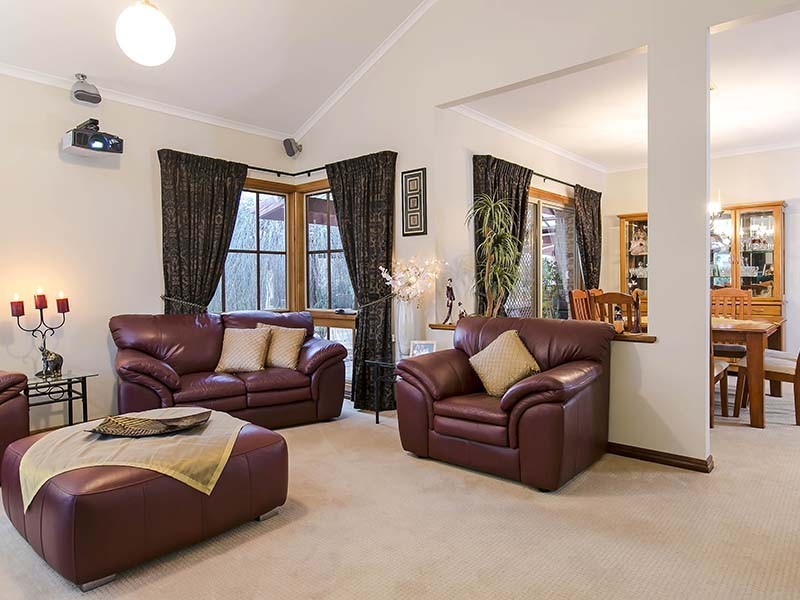 7 Arabian Drive, Woodcroft SA 5162
