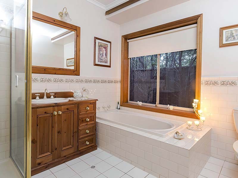 7 Arabian Drive, Woodcroft SA 5162