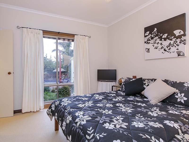 7 Arabian Drive, Woodcroft SA 5162