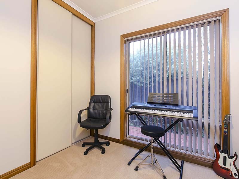 7 Arabian Drive, Woodcroft SA 5162