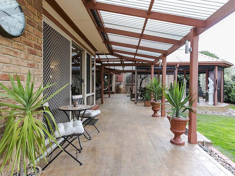 7 Arabian Drive, Woodcroft SA 5162