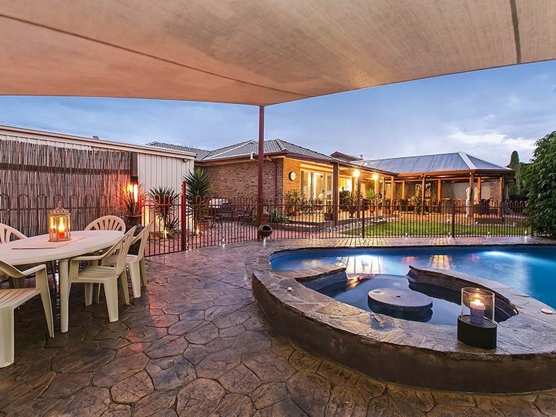 7 Arabian Drive, Woodcroft SA 5162