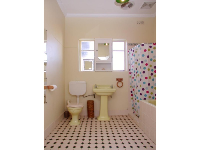 93 States Road, Morphett Vale SA 5162