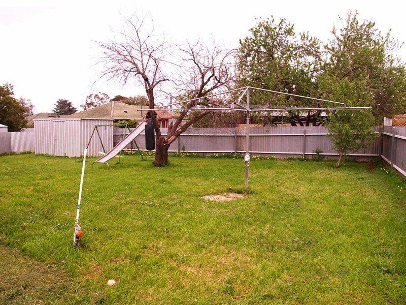 17 Brendan Street, Christie Downs SA 5164