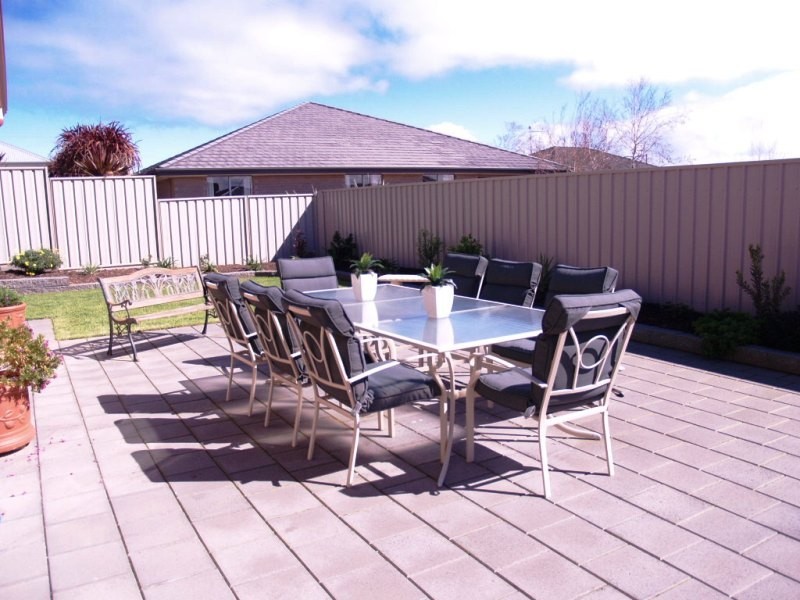 7 Noosa Court, Seaford Rise SA 5169