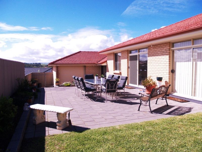 7 Noosa Court, Seaford Rise SA 5169