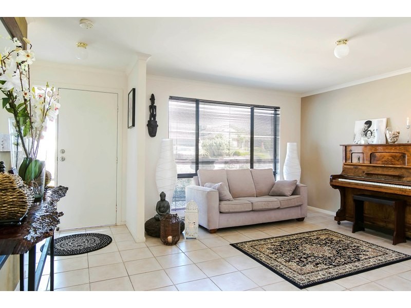 63 Marla Crescent, Noarlunga Downs SA 5168