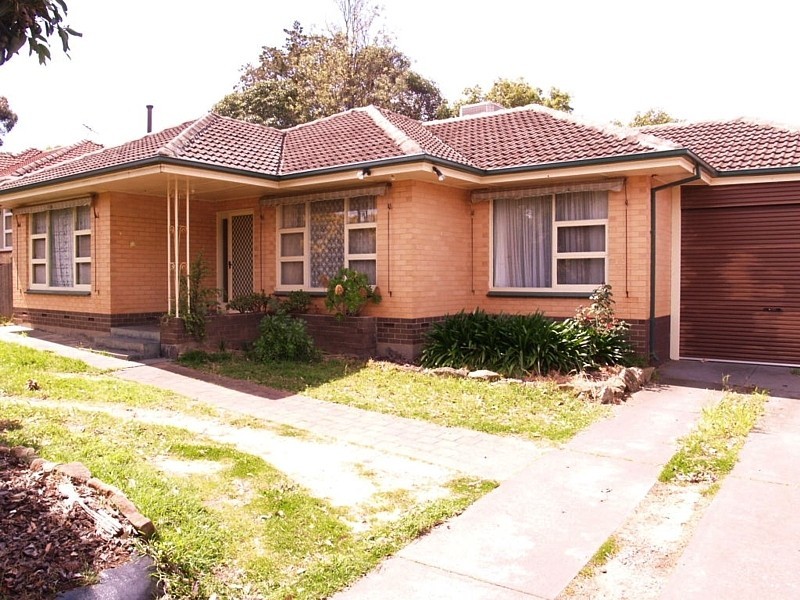 12 Clive Street, Morphett Vale SA 5162