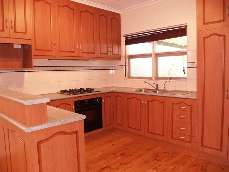 12 Clive Street, Morphett Vale SA 5162