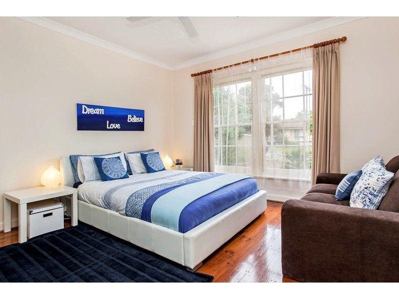 21 Judith Crescent, Morphett Vale SA 5162