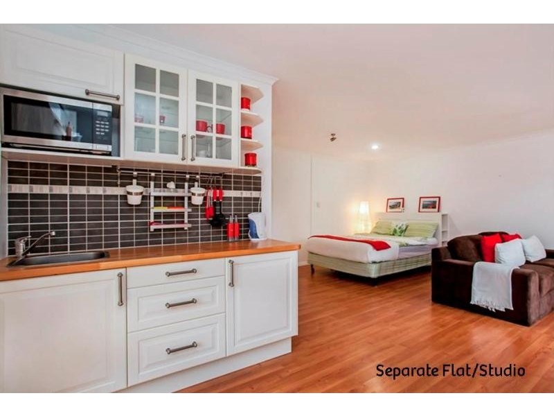 21 Judith Crescent, Morphett Vale SA 5162