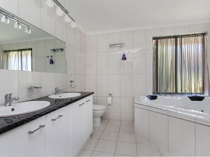 22 Shetland Street, Woodcroft SA 5162