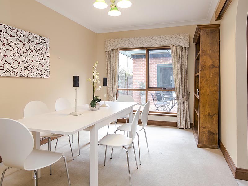 4 Horseshoe Drive, Woodcroft SA 5162