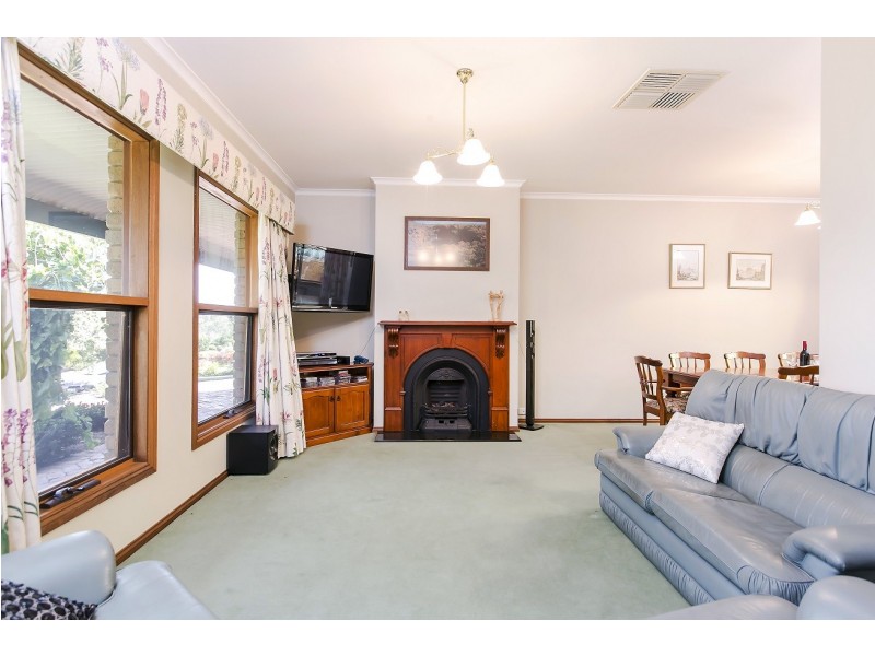 22 Jutland Parade, Woodcroft SA 5162