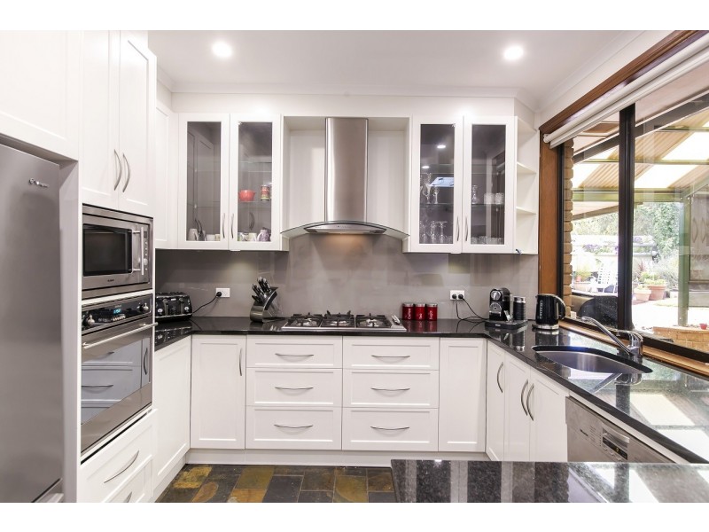 22 Jutland Parade, Woodcroft SA 5162