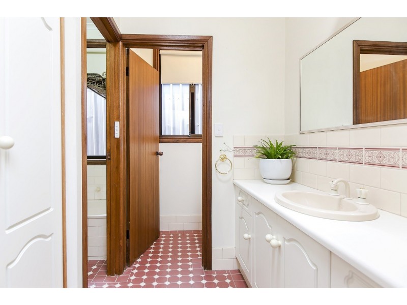 22 Jutland Parade, Woodcroft SA 5162