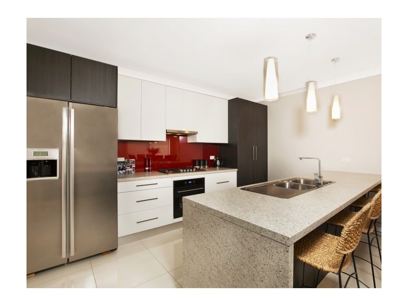 4 Golf Course Drive, Woodcroft SA 5162