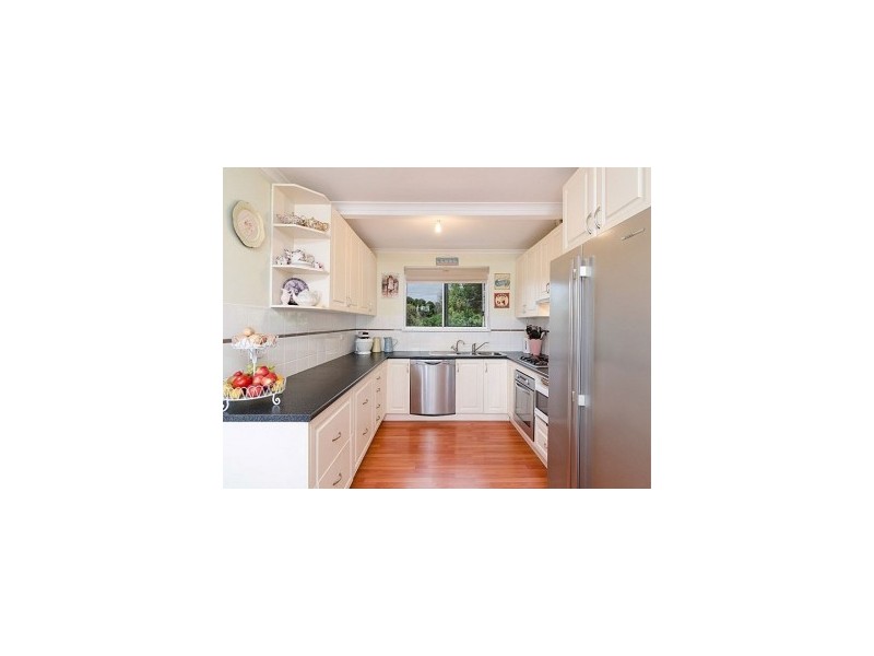 2 Matthews Circuit, Woodlane SA 5238