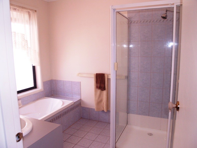 14 Martinique Drive, Seaford Rise SA 5169