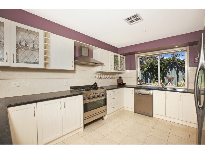 25 Pinto Court, Woodcroft SA 5162