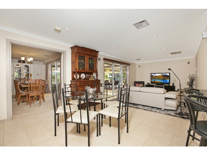 25 Pinto Court, Woodcroft SA 5162