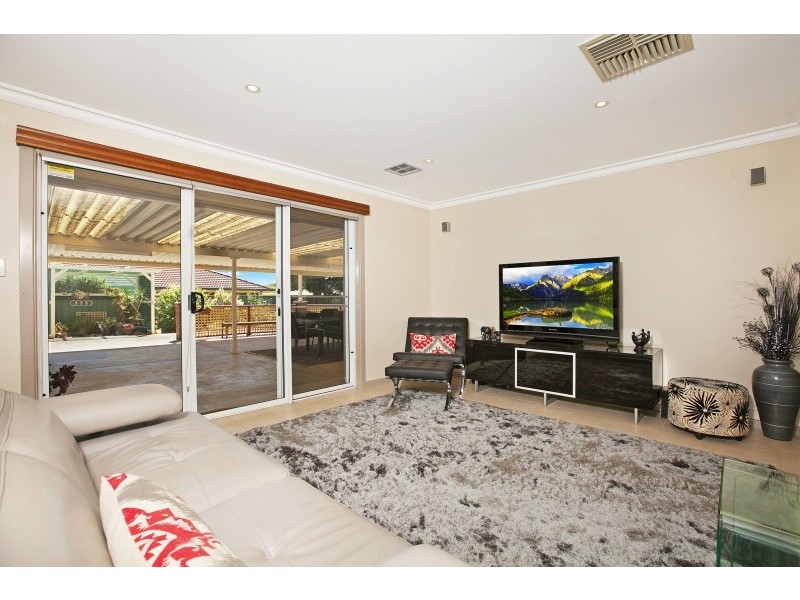 25 Pinto Court, Woodcroft SA 5162