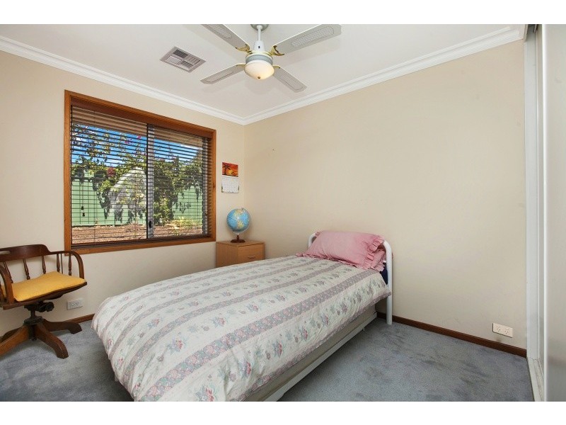 25 Pinto Court, Woodcroft SA 5162