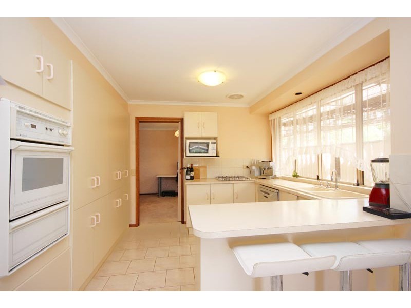 4 Ashmore Place, Onkaparinga Hills SA 5163