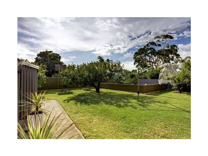 15 Finchley Street, Clovelly Park SA 5042