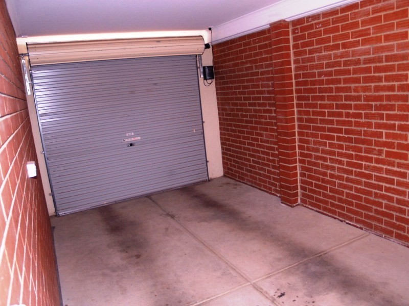 2/12 McGuire Court, Hackham SA 5163