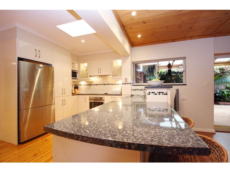 8 Alta Avenue, Happy Valley SA 5159