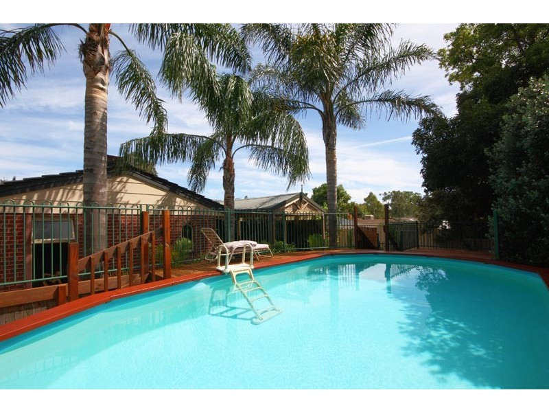 8 Alta Avenue, Happy Valley SA 5159