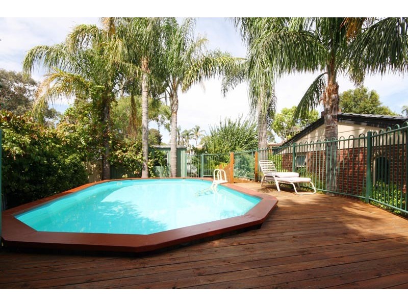 8 Alta Avenue, Happy Valley SA 5159