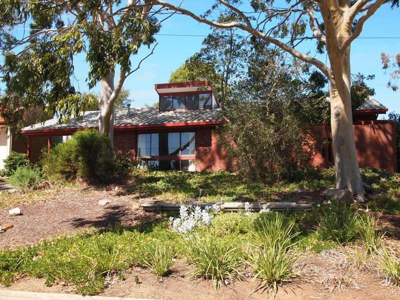 2 Twilight Drive, Happy Valley SA 5159