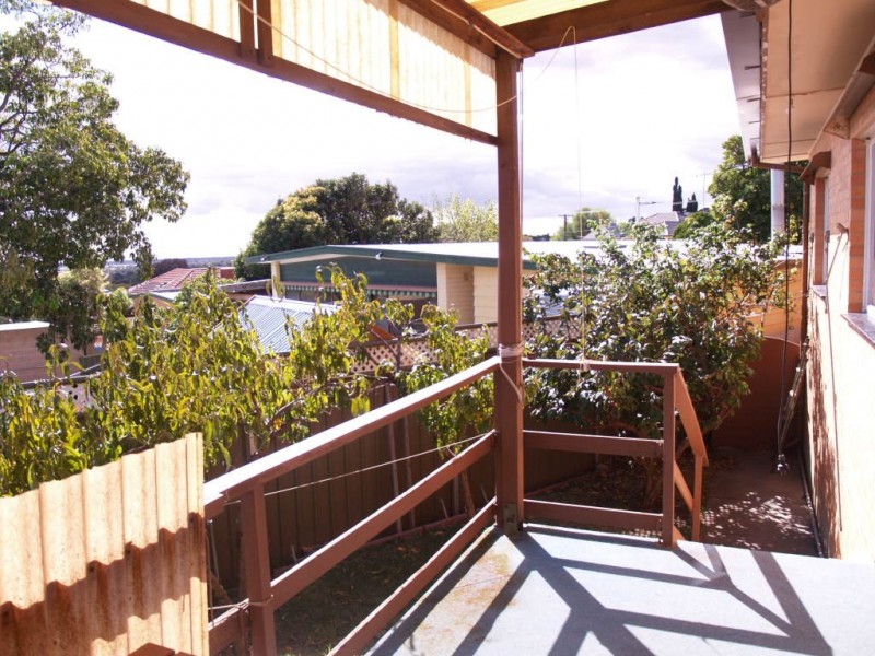 25 Margaret Street, Para Hills SA 5096